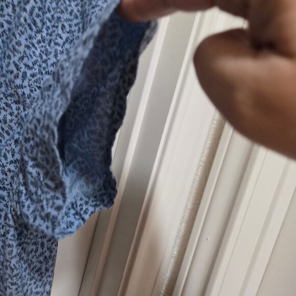 J.Crew Slim Fit Men’s XL Blue Floral Short Sleeve Cotton Shirt AU525 - Picture 9 of 9